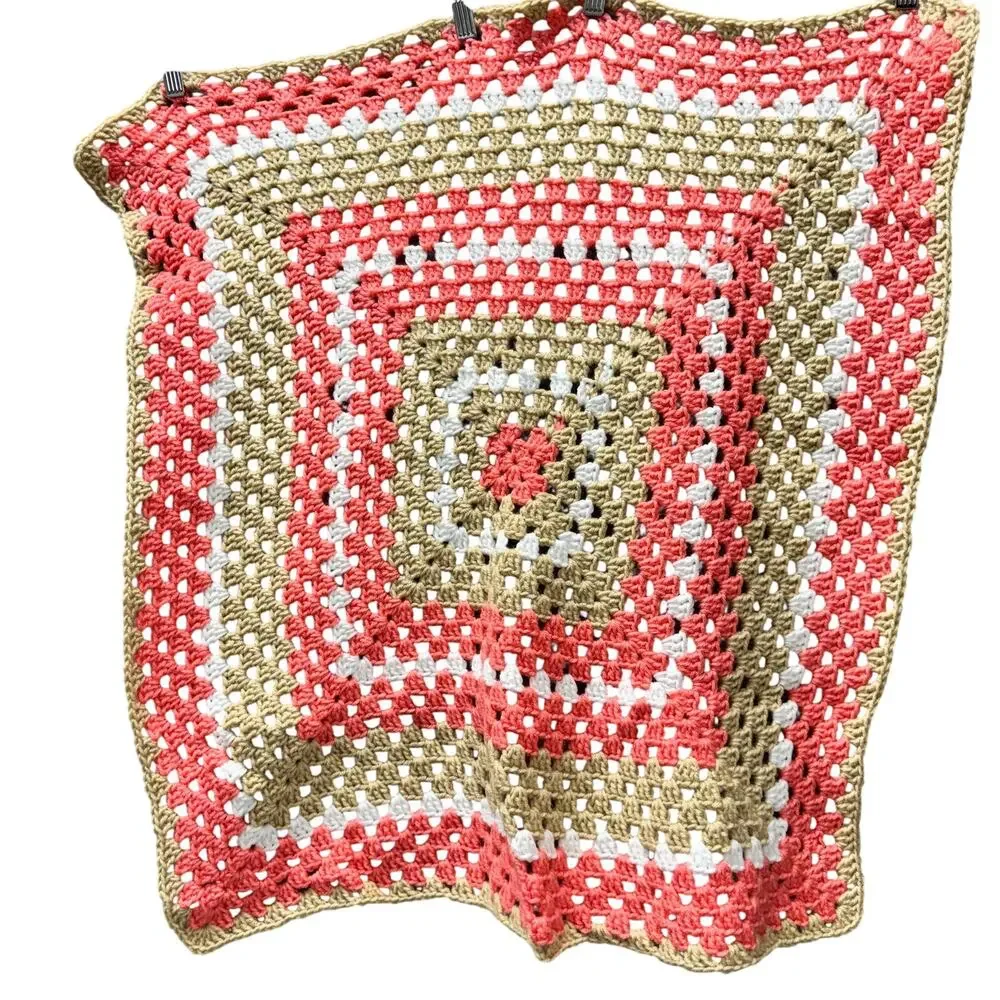UNISEX‎ Baby Blanket Handmade Classic Retro Look Afghan NWOT STYLE #1166